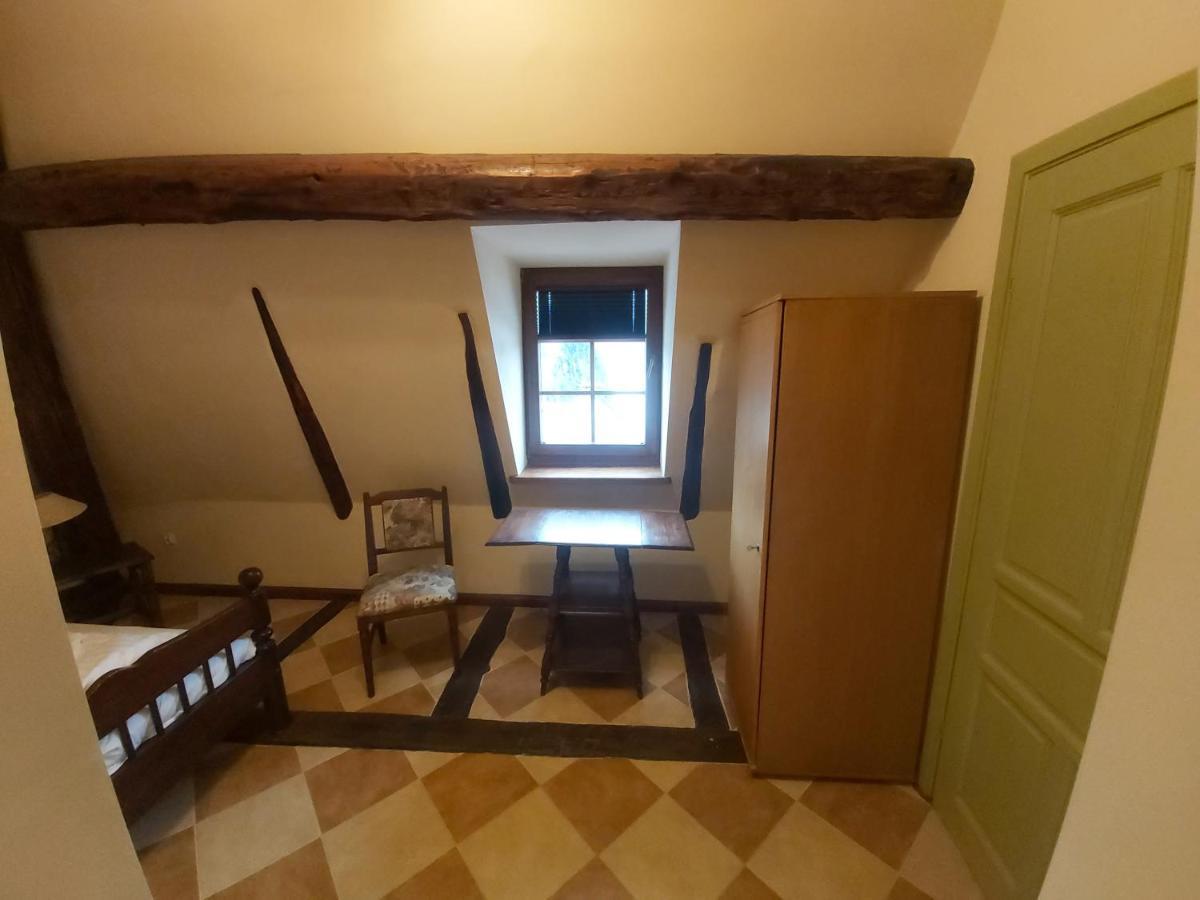 Palac Ksiazecy We Wleniu Zimmer foto