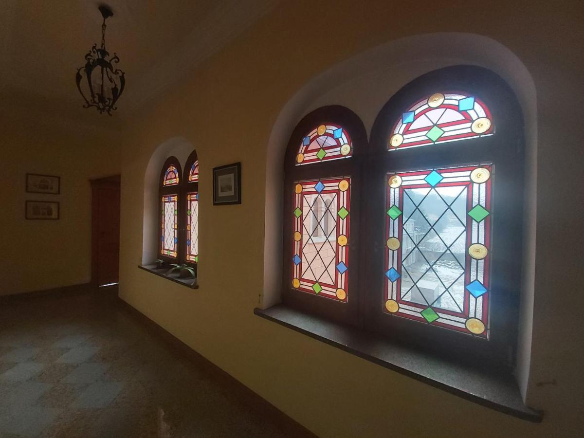 Palac Ksiazecy We Wleniu Exterior foto