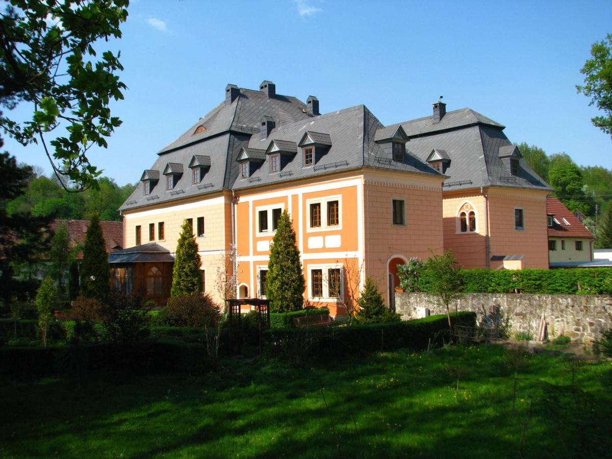 Palac Ksiazecy We Wleniu Exterior foto